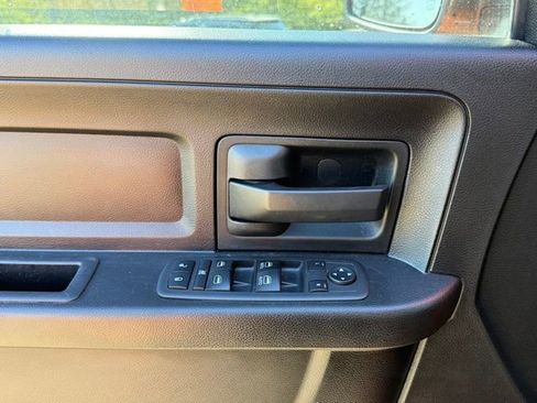 Used 2019 RAM 1500 Express w/ Express Value Package image 15