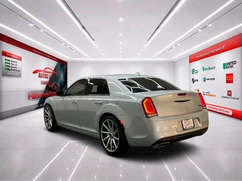 Used 2021 Chrysler 300 S image 6
