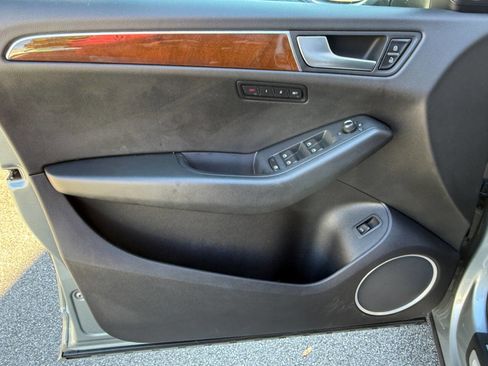 Used 2011 Audi Q5 2.0T Premium Plus image 35