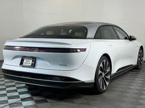 Used 2022 Lucid Air Grand Touring image 8