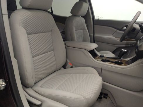 Used 2018 GMC Acadia SLE w/ LPO, Floor Liner Package AWD/4WD image 21