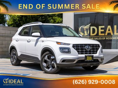 Used 2025 Hyundai Venue SEL
