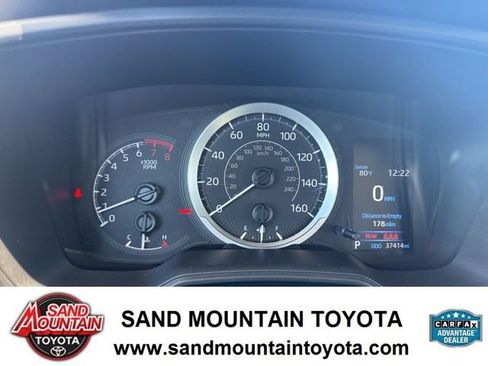 Used 2022 Toyota Corolla LE image 17