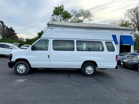 Used 2009 Ford E-250 and Econoline 250 Extended image 8