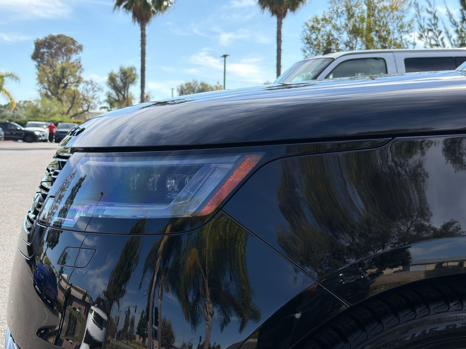 New 2026 Land Rover Range Rover SE AWD/4WD image 12