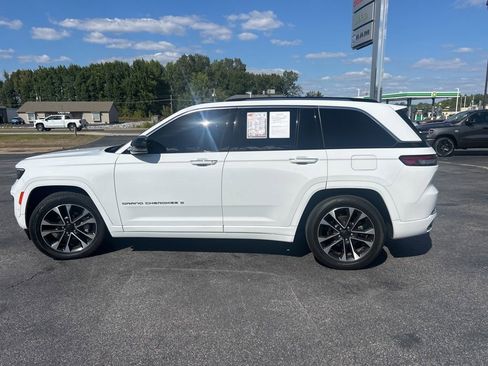 Used 2022 Jeep Grand Cherokee Overland image 8