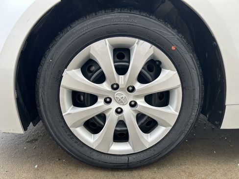 Certified 2023 Toyota Corolla LE image 11