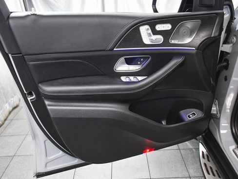 Used 2024 Mercedes-Benz GLE 450 4MATIC image 9