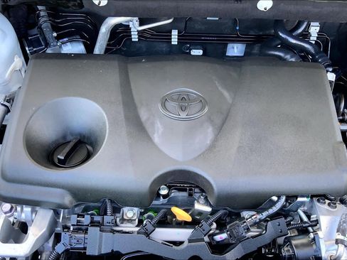 Used 2024 Toyota RAV4 XLE w/ Convenience Package FWD image 32