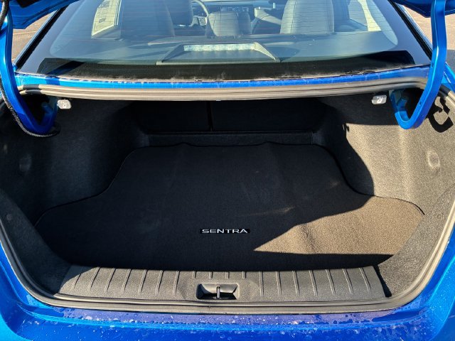 New 2027 Nissan Sentra SR w/ SR All Weather Package FWD image 18