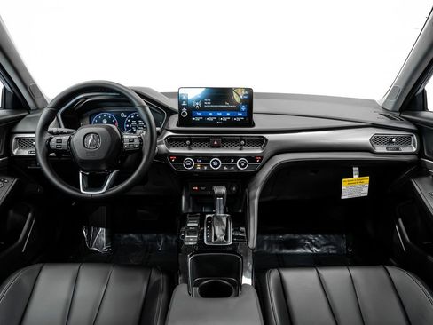 Certified 2023 Acura Integra Base image 11