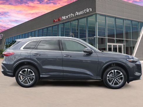 New 2025 Audi Q5 Premium image 4