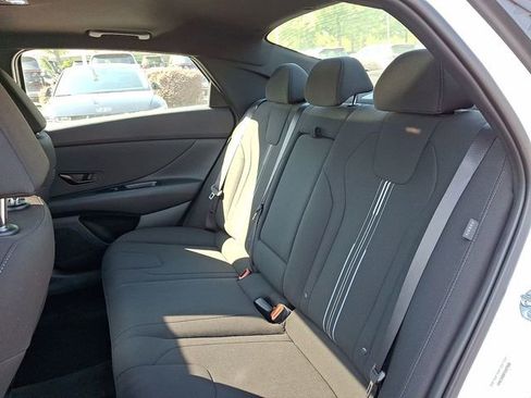 New 2026 Hyundai Elantra SEL Sport Premium FWD image 15