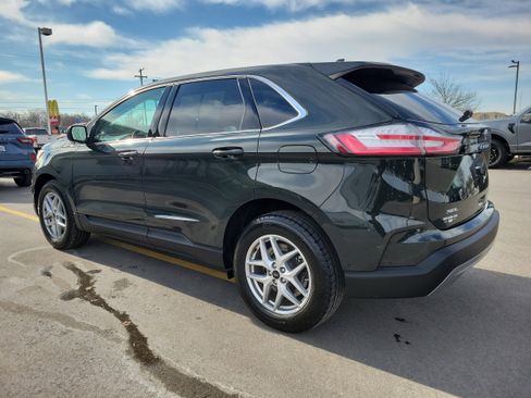 Used 2023 Ford Edge SEL w/ Convenience Package AWD/4WD image 3