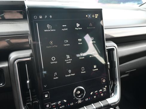 Used 2025 GMC Yukon Elevation w/ LPO, Floor Liner Package image 35