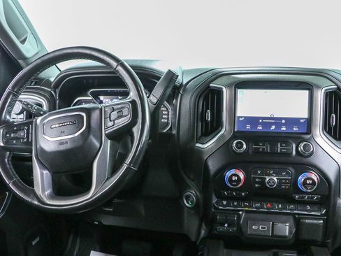 Used 2021 GMC Sierra 2500 Denali w/ Denali Ultimate Package AWD/4WD image 18