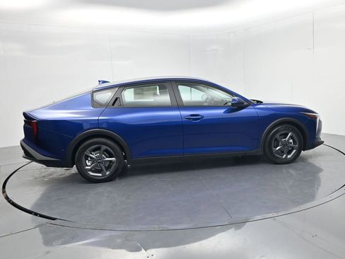 New 2026 Kia K4 LXS image 8