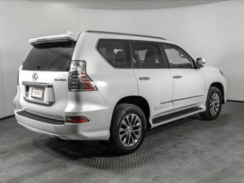 Used 2018 Lexus GX 460 Luxury image 8