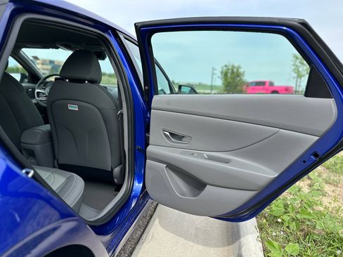 New 2025 Hyundai Elantra Sport w/ Cargo Package image 22