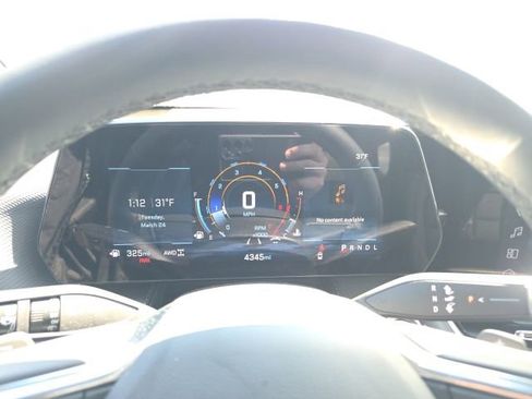 New 2026 Chevrolet Equinox LT w/ Convenience Package II image 14