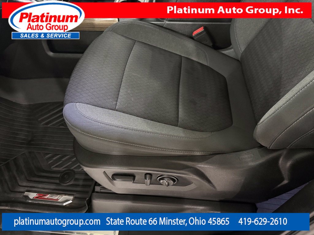Used 2022 Chevrolet Silverado 1500 RST AWD/4WD image 12
