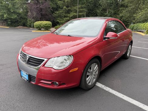 Used 2008 Volkswagen Eos 2.0T FWD image 1