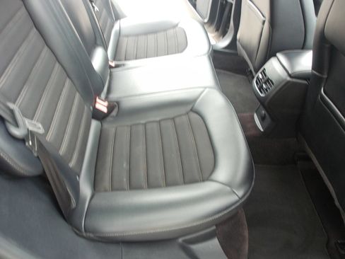Used 2017 Ford Fusion SE w/ Equipment Group 601A FWD image 33