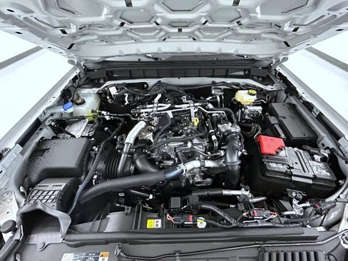 New 2026 Ford Bronco Outer Banks AWD/4WD image 25