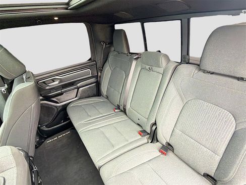 Used 2021 RAM 1500 Big Horn image 33