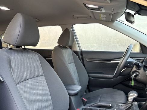Used 2023 Kia Seltos LX image 13