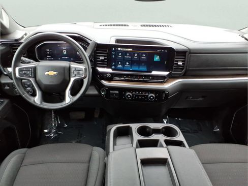 Used 2026 Chevrolet Silverado 1500 LT image 16
