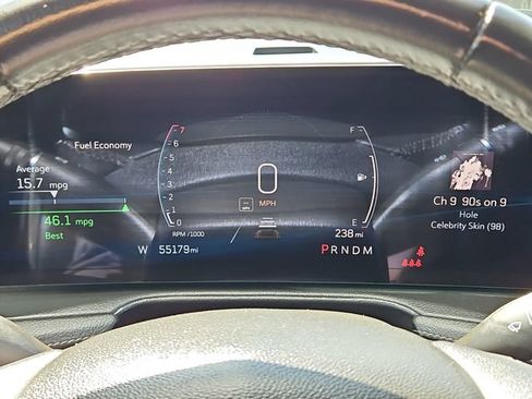 Used 2024 Cadillac XT4 Premium Luxury FWD image 3