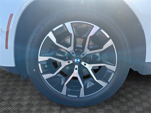 New 2026 BMW X3 xDrive30 w/ Premium Package image 9