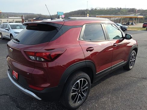 Used 2025 Chevrolet TrailBlazer LT w/ Convenience Package image 8