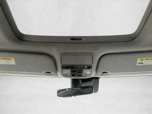 Used 2020 Honda Odyssey Touring image 11