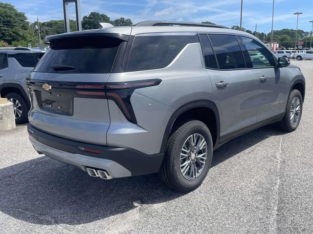 New 2026 Chevrolet Traverse LT FWD image 2