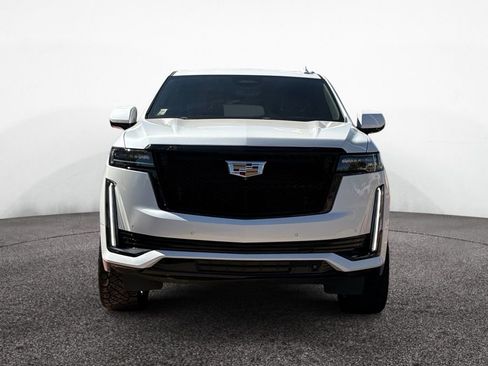 Used 2022 Cadillac Escalade Sport w/ Touring Package image 5