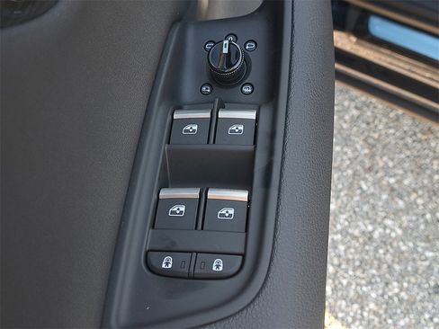 New 2026 Audi Q7 2.0T Premium image 22