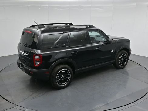 Certified 2025 Ford Bronco Sport Outer Banks w/ Outer Banks Tech Package+ AWD/4WD image 42