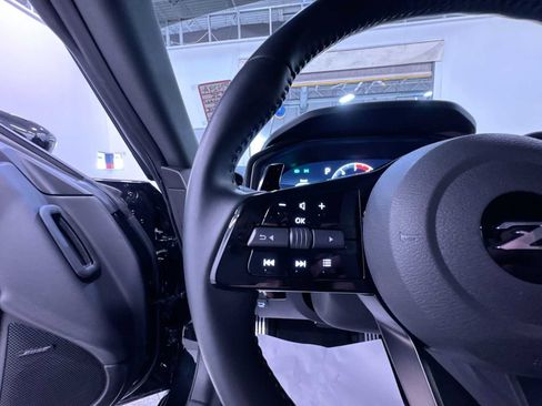 Used 2025 Nissan Z Performance w/ Floor Mat Package RWD image 20