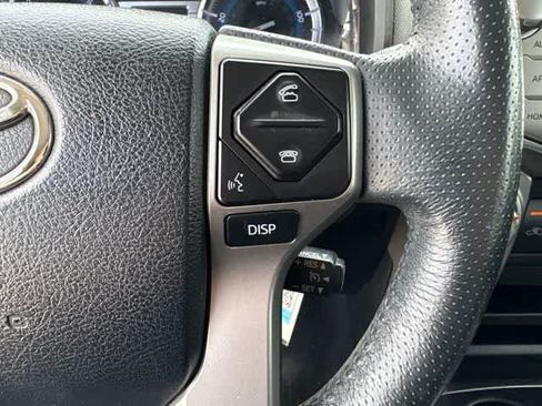 Used 2019 Toyota 4Runner SR5 RWD image 14