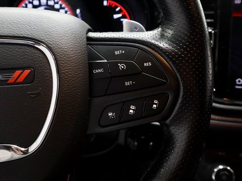 Used 2023 Dodge Durango GT image 34