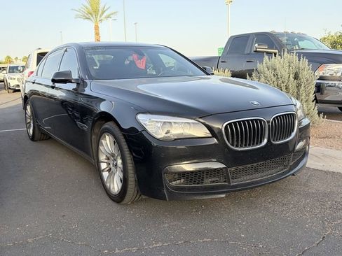 Used 2013 BMW 750Li RWD image 3