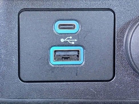 Certified 2022 Ford Escape SE image 7