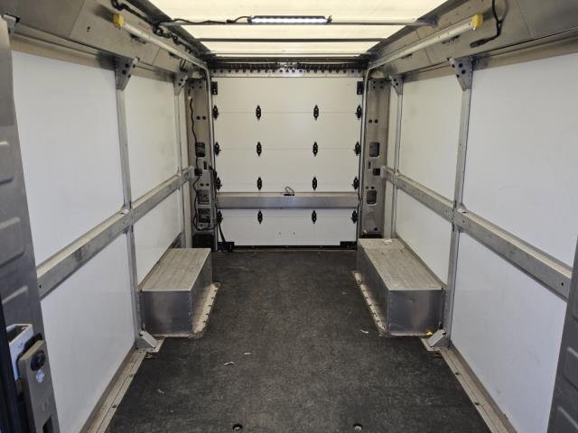 Used 2024 Chevrolet Brightdrop 600 w/ Commercial Equipment Package AWD/4WD image 8