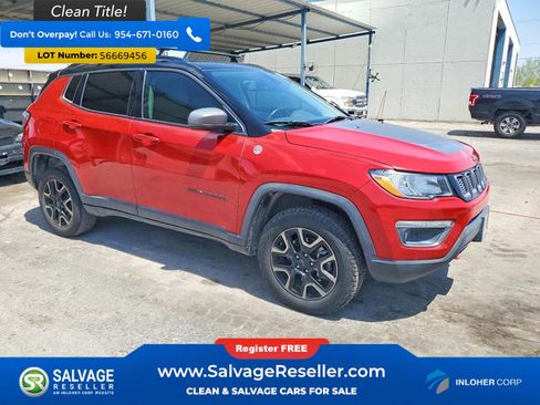 Used 2019 Jeep Compass Trailhawk AWD/4WD image 5