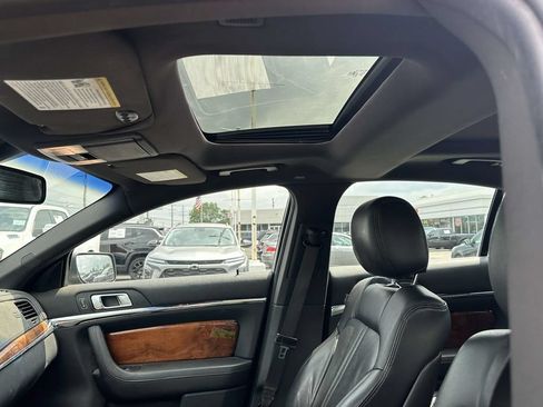 Used 2015 Lincoln MKS AWD w/ Equipment Group 101A image 21