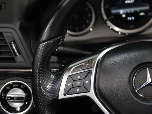 Used 2013 Mercedes-Benz E 550 Cabriolet image 47