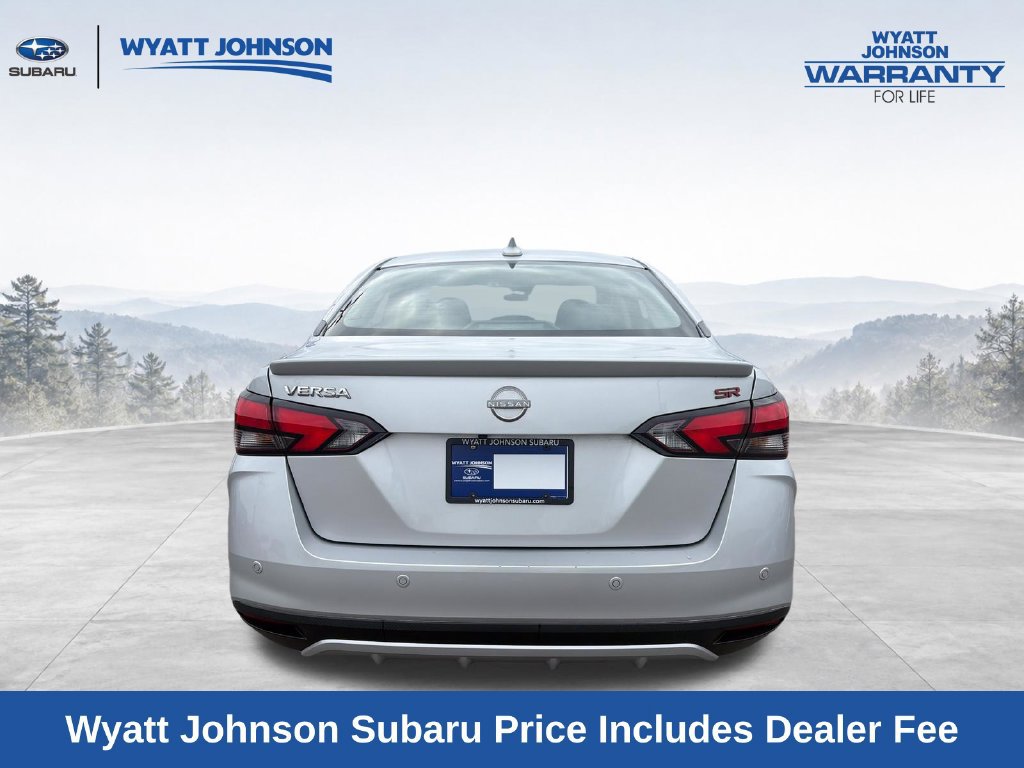 Used 2024 Nissan Versa SR FWD image 8