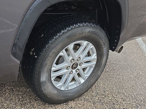 Used 2022 Toyota Tundra SR5 image 11